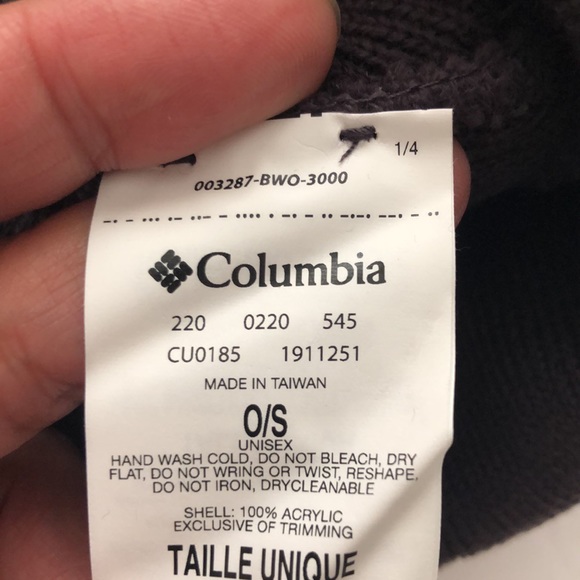 COLUMBIA CUFFED BEANIE (OS) 🍂 - Picture 5 of 6